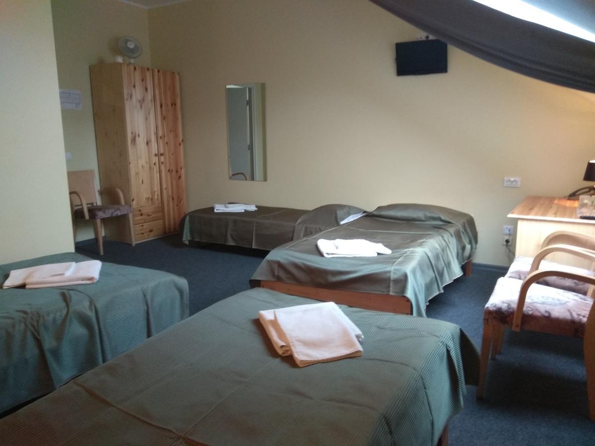 Alex Hotel Kohtla-Järve エクステリア 写真