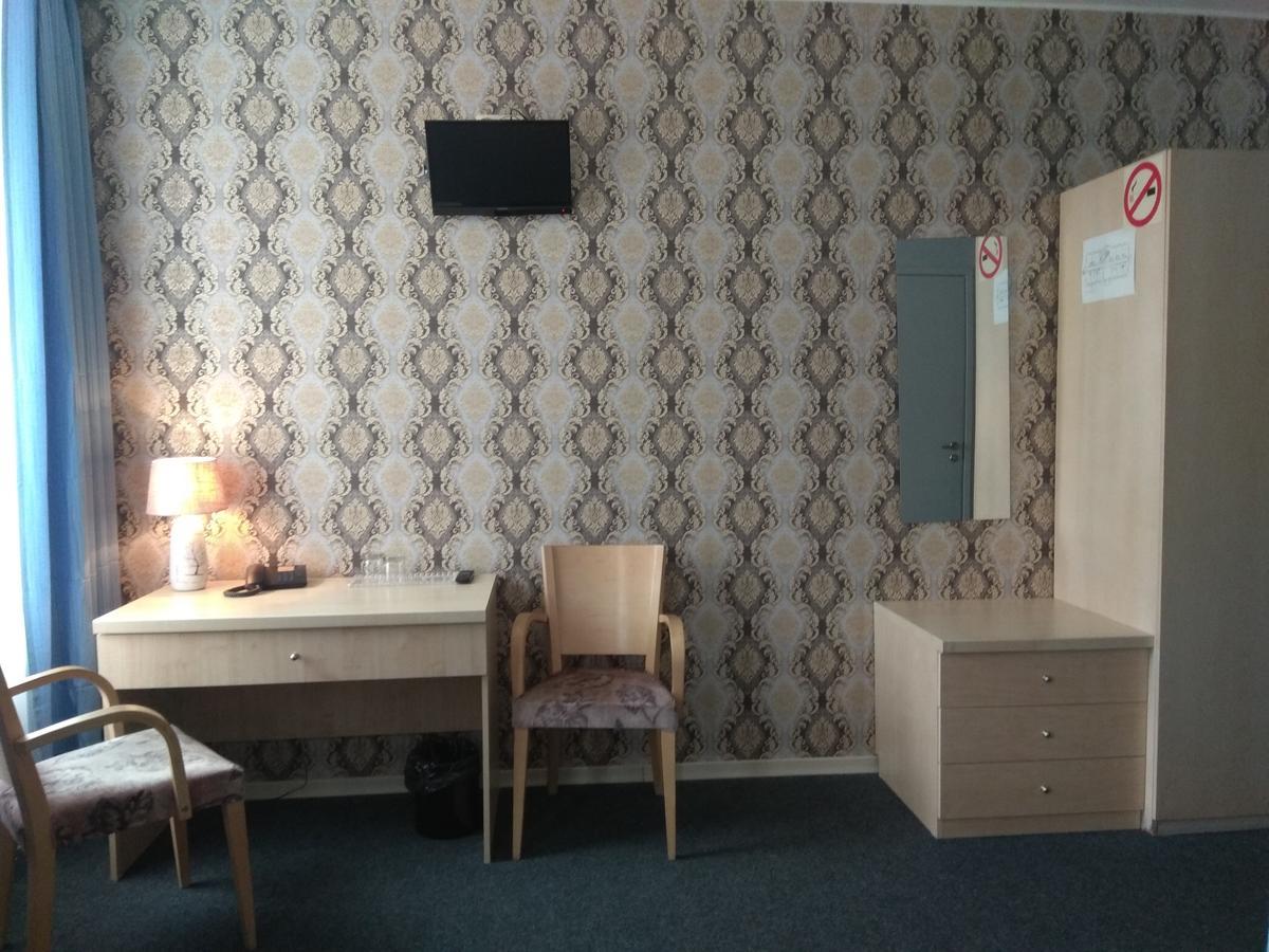 Alex Hotel Kohtla-Järve エクステリア 写真
